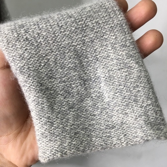 Tess Giberson Gray Cold Shoulder Sweater Top Size Small 100% Cashmere - Picture 11 of 15